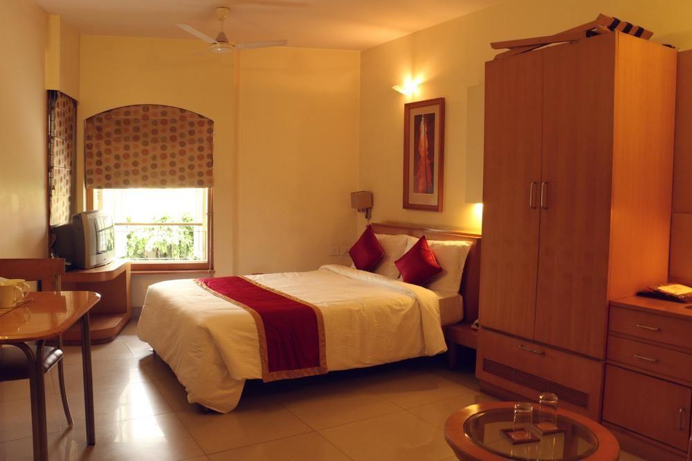 Capital O 333 Hotel Crystal Homes Bangalore Dış mekan fotoğraf