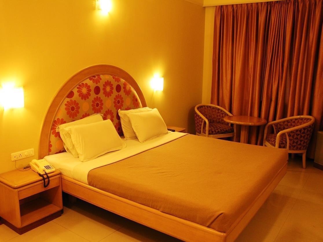 Capital O 333 Hotel Crystal Homes Bangalore Dış mekan fotoğraf