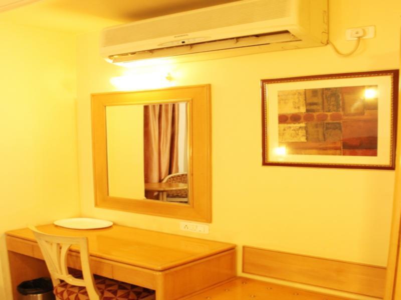 Capital O 333 Hotel Crystal Homes Bangalore Dış mekan fotoğraf