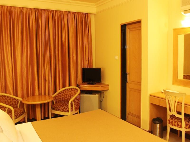 Capital O 333 Hotel Crystal Homes Bangalore Dış mekan fotoğraf