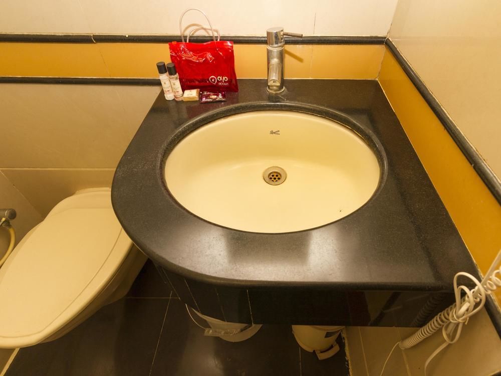 Capital O 333 Hotel Crystal Homes Bangalore Dış mekan fotoğraf