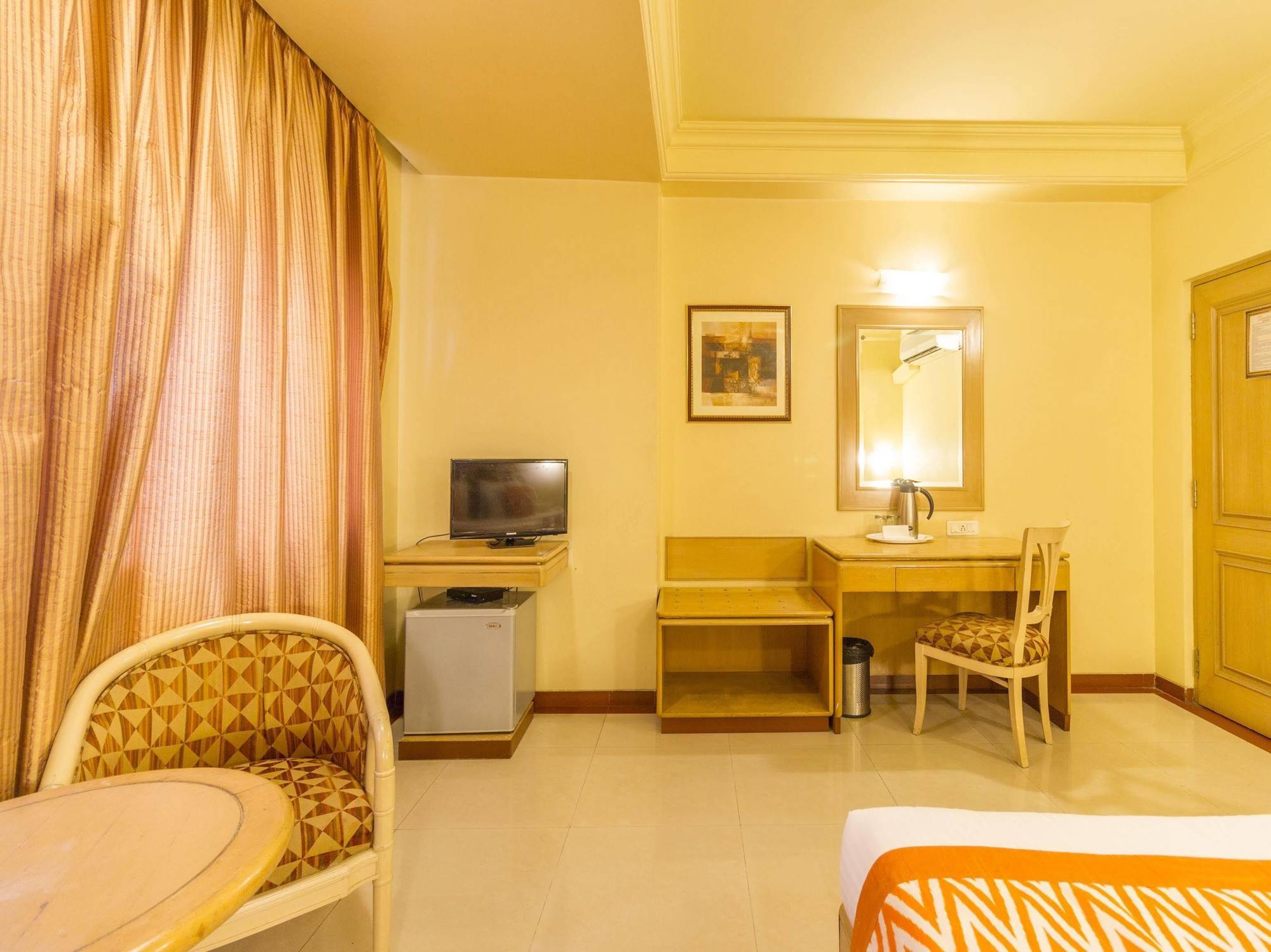 Capital O 333 Hotel Crystal Homes Bangalore Dış mekan fotoğraf